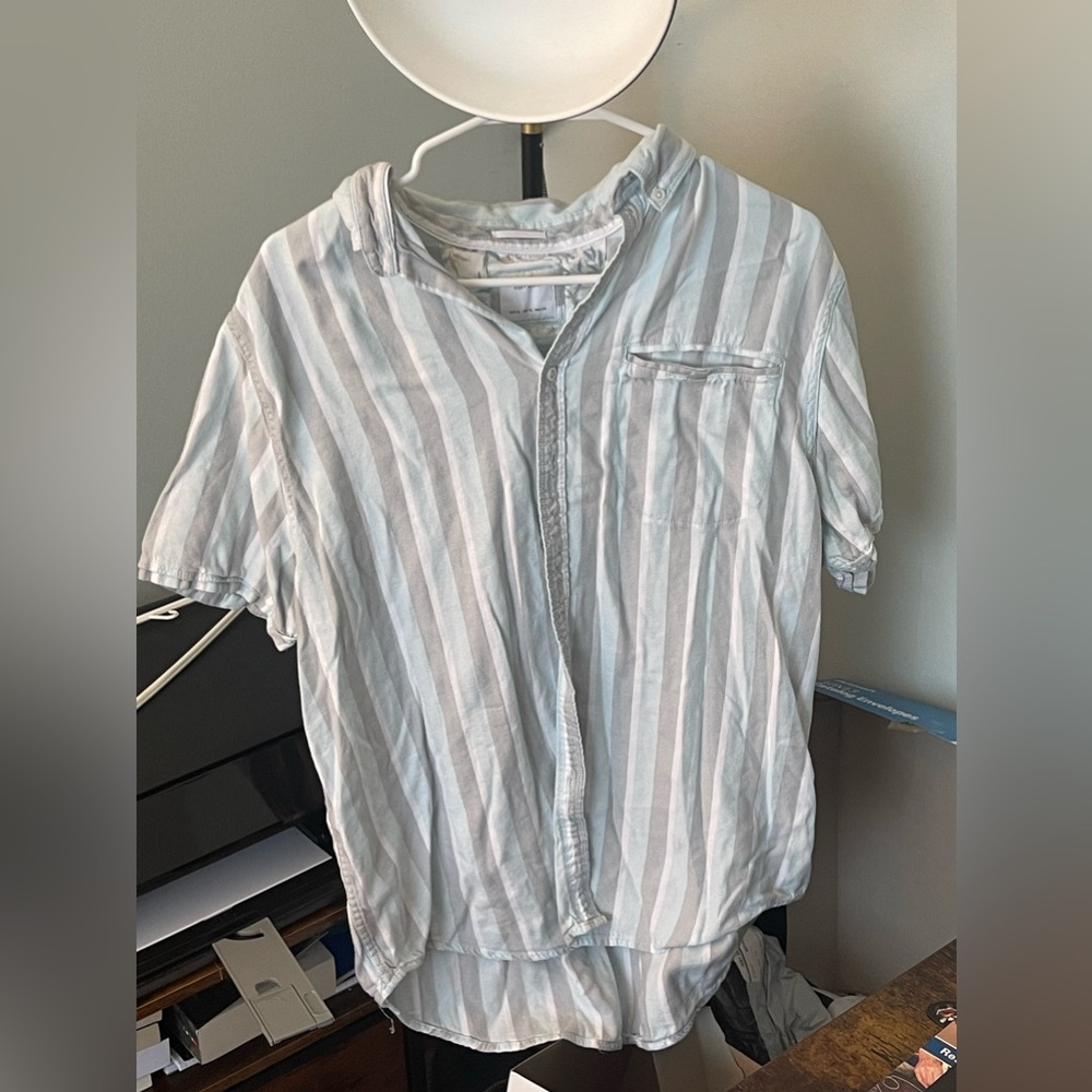 Denim & Flower Men’s Blue Striped Button Up T Shirt   Men’s XL